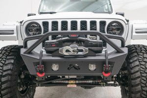 Fab Fours JL/JT Front Stubby Bumper w/Winch Mount and Pre-Runner Hoop